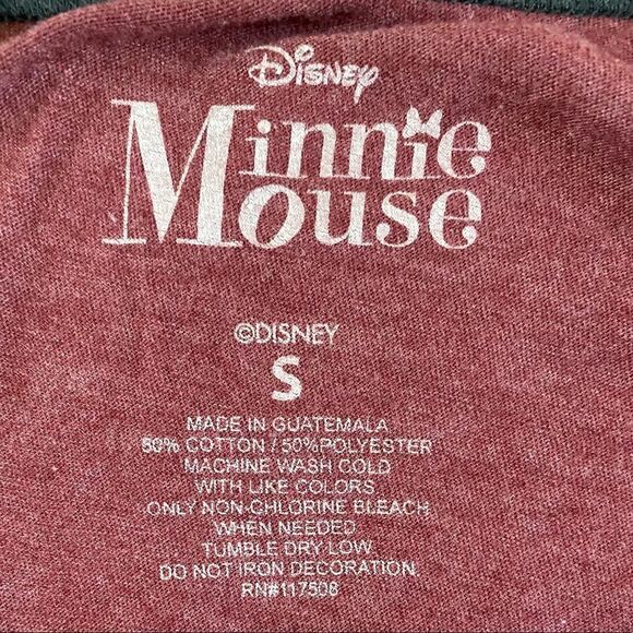 šDISNEYāMINNIEāMOUSEāSHIRT.Ā SizeāSmall - Picture 4 of 4
